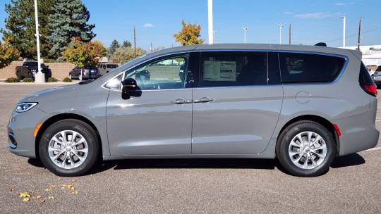2024 Chrysler Pacifica