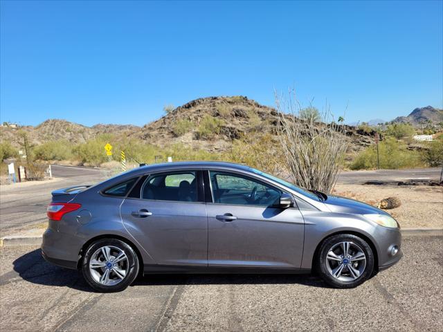 2014 ford focus se