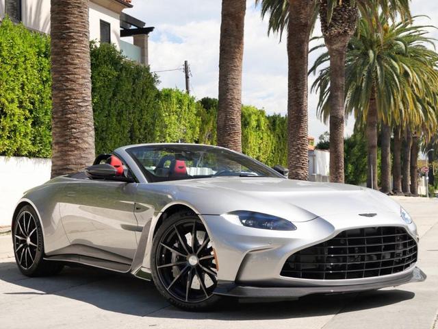 2023 aston martin vantage v12