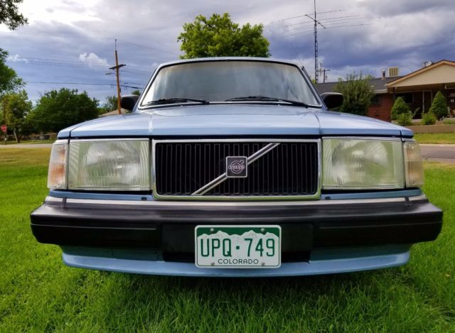 1988 volvo 240 dl wagon - one owner super clean! 94k miles