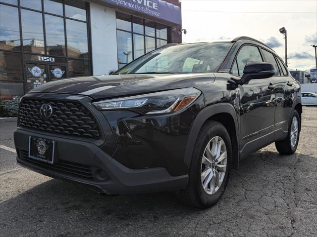 2022 toyota corolla cross le