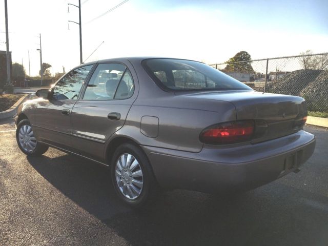 1993 chevrolet/geo prism only 35,000 actual miles one owner sedan no reserve