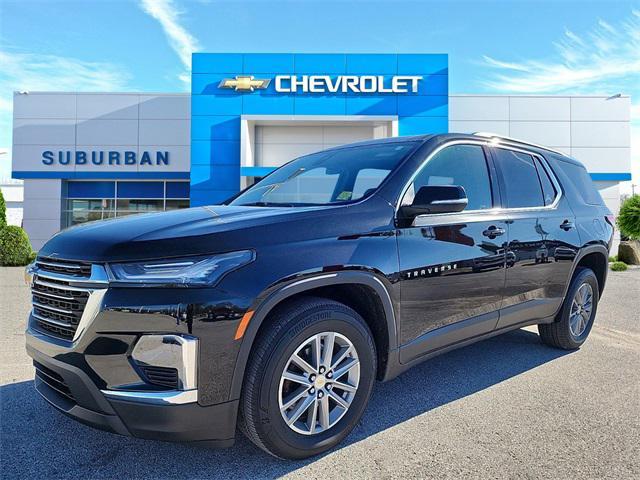 2022 chevrolet traverse lt leather