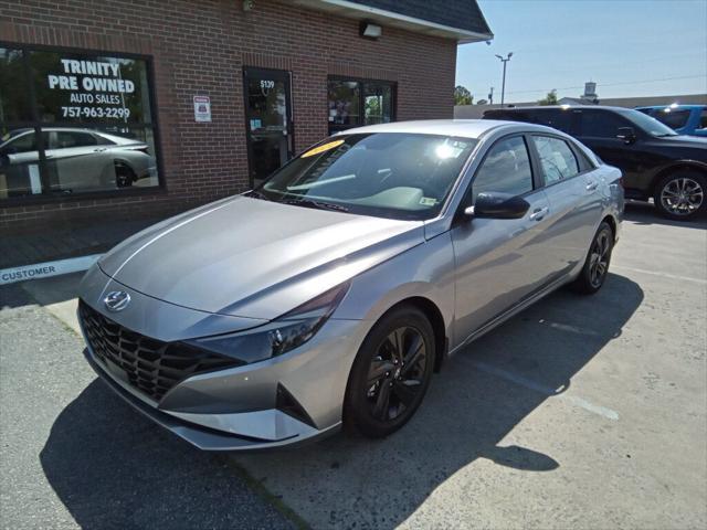 2022 hyundai elantra sel