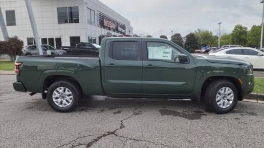 2024 Nissan Navara (Frontier) sv