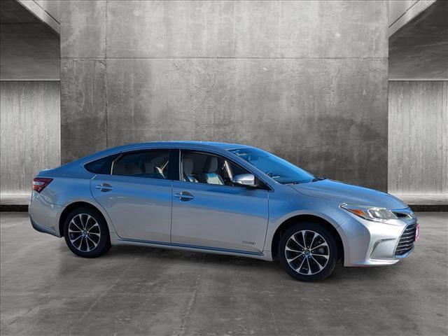 2018 toyota avalon hybrid xle premium