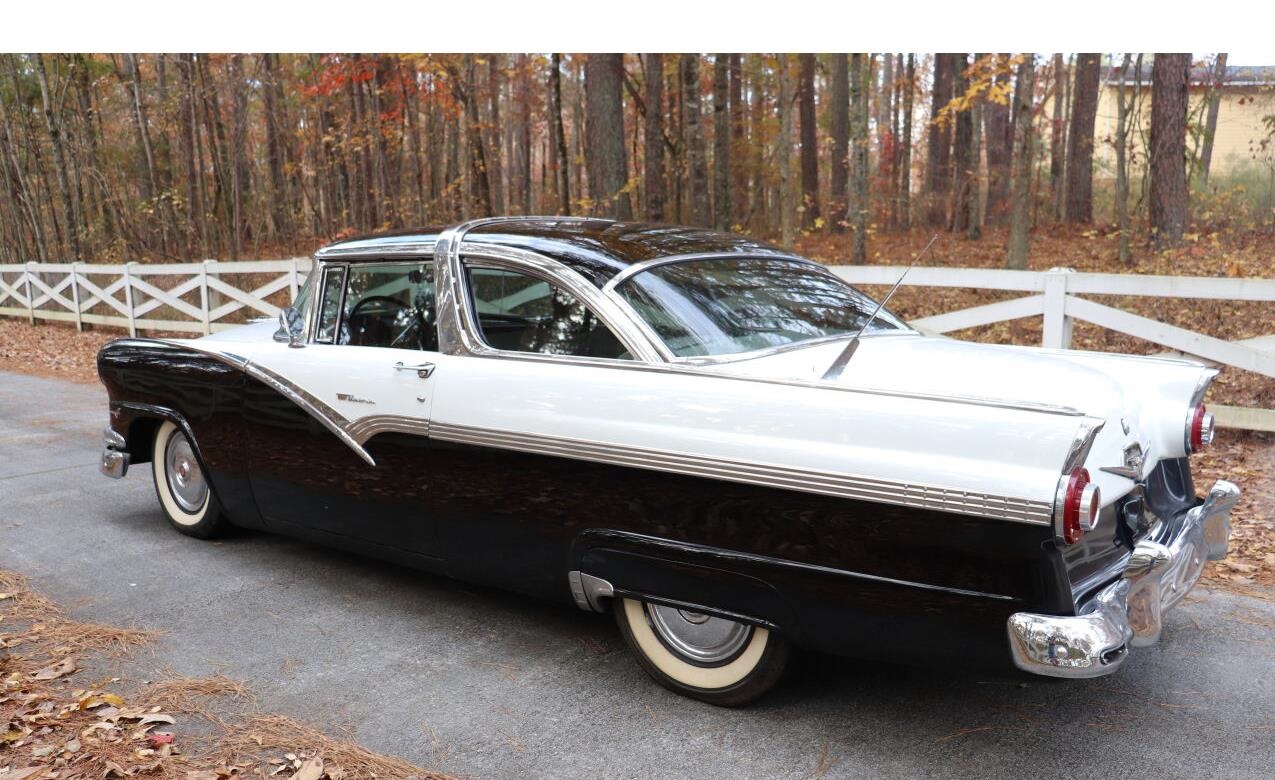 1956 ford crown victoria