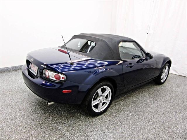 2007 mazda mx-5 miata sport 2dr convertible (2l i4 5m)