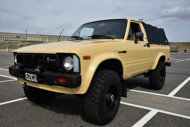 1981 toyota pickup sr5 standard cab pickup 2-door 2.4l