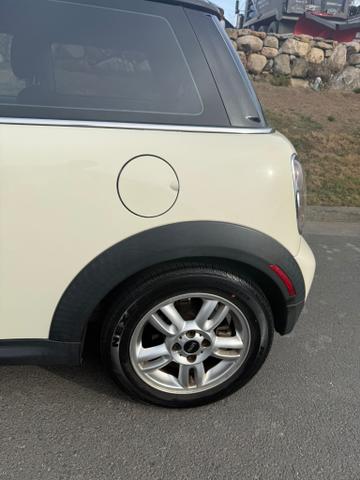 2012 mini cooper base