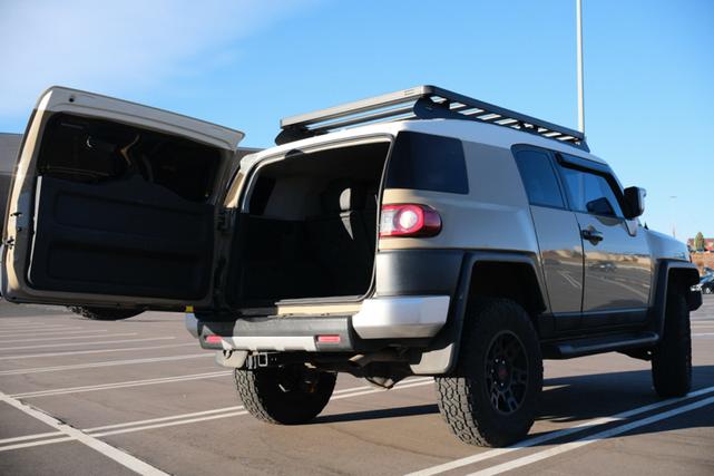 2014 toyota fj cruiser base