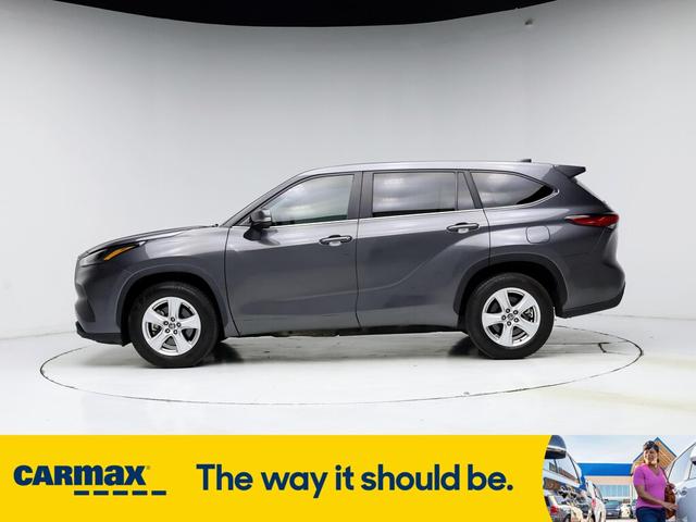 2023 toyota highlander le