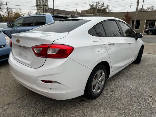 2017 chevrolet cruze ls