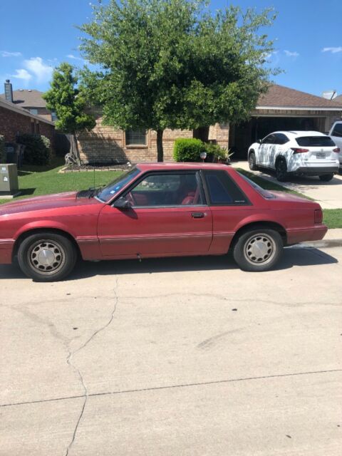 1992 ford mustang 4 cylinder