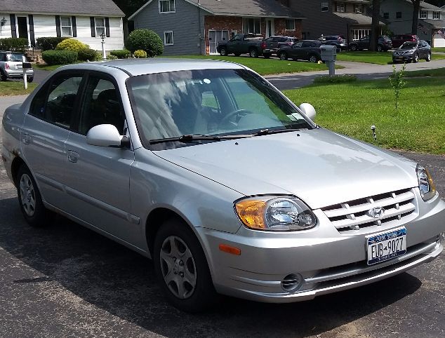 2005 hyundai accent in new york by owner