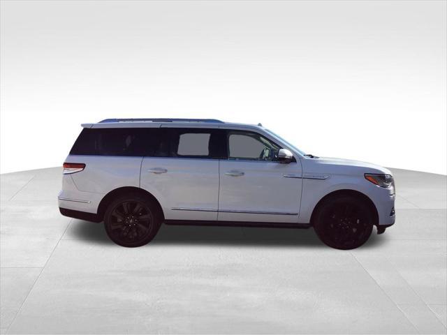 2022 lincoln navigator reserve
