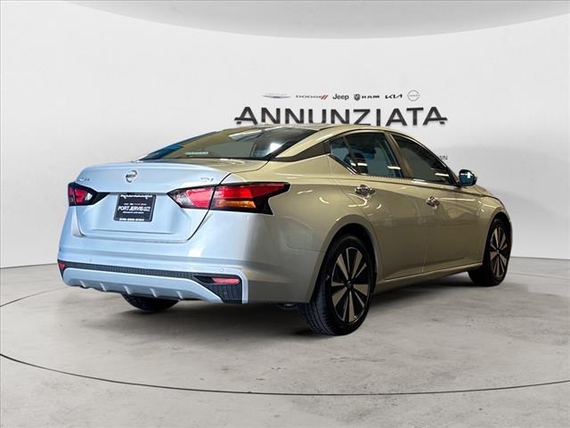 2022 nissan altima 2.5 sv