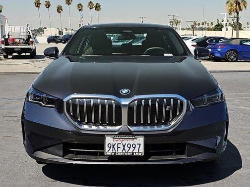 2024 bmw i5