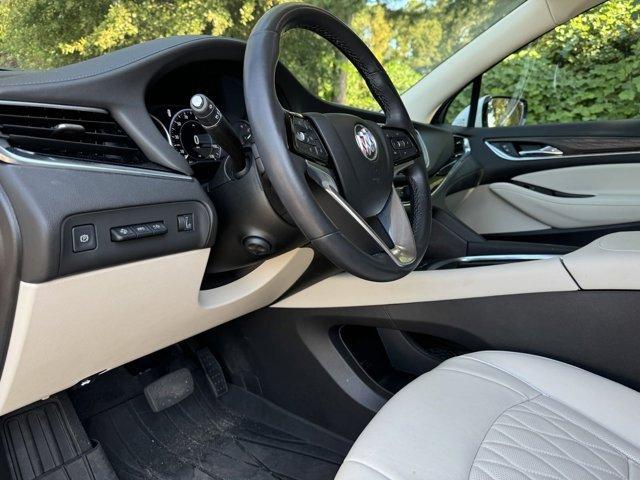 2022 buick enclave avenir