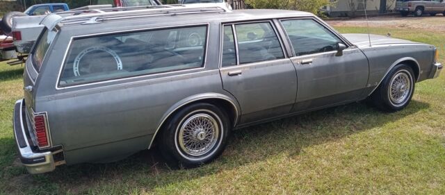 1985 pontiac parisienne wagon grey rwd automatic