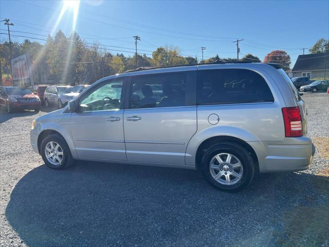 2008 chrysler town & country touring