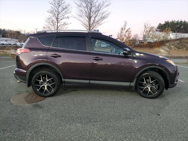 2017 toyota rav4 se