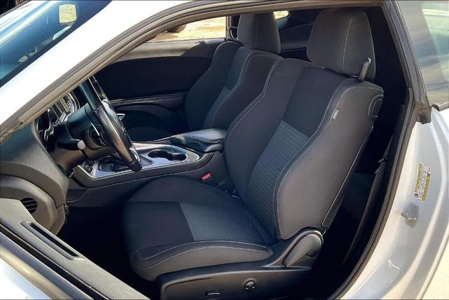 2022 dodge challenger gt
