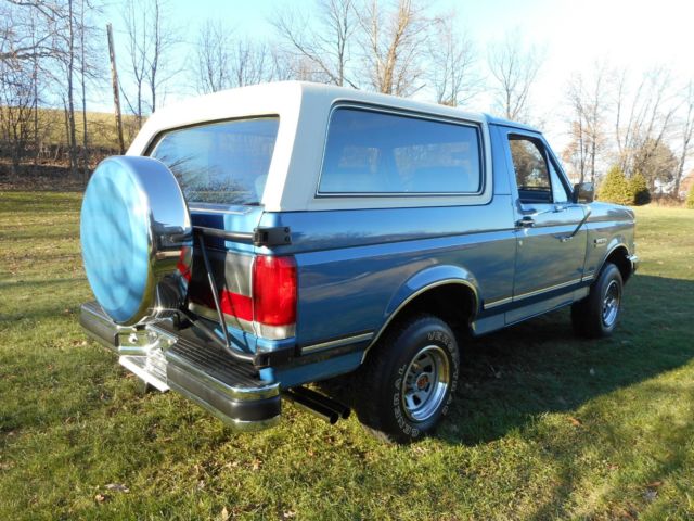 1988 ford bronco xlt 4x4 46k orig mi, 100% orig pristine like new 1 owner loaded