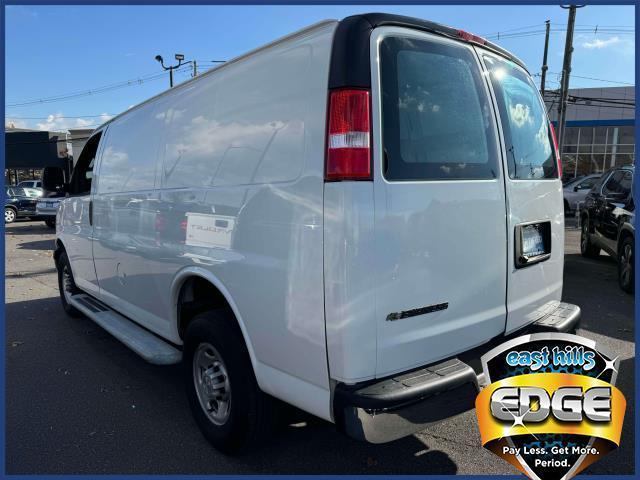 2022 chevrolet express 2500 work van
