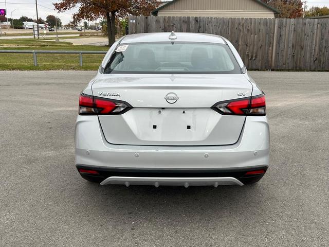 2024 nissan versa 1.6 sv