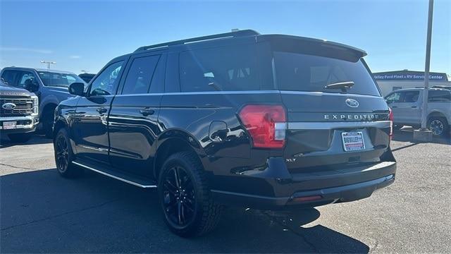 2022 ford expedition xlt