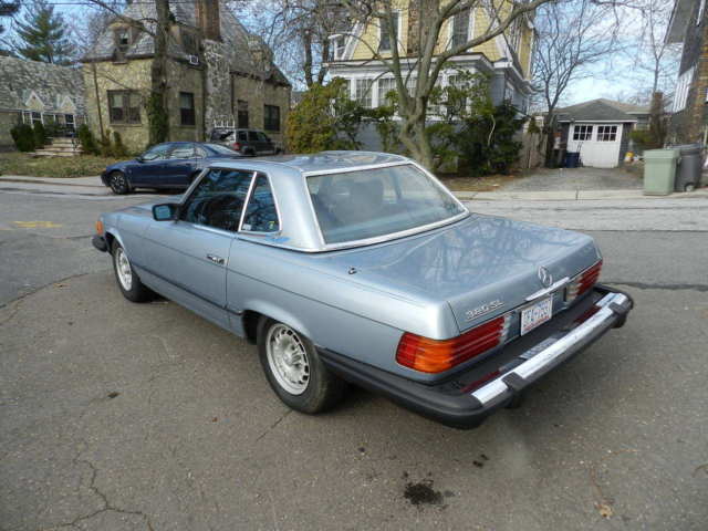 1982 mercedes-benz convertible hard top low miles antique rare navi 1owner