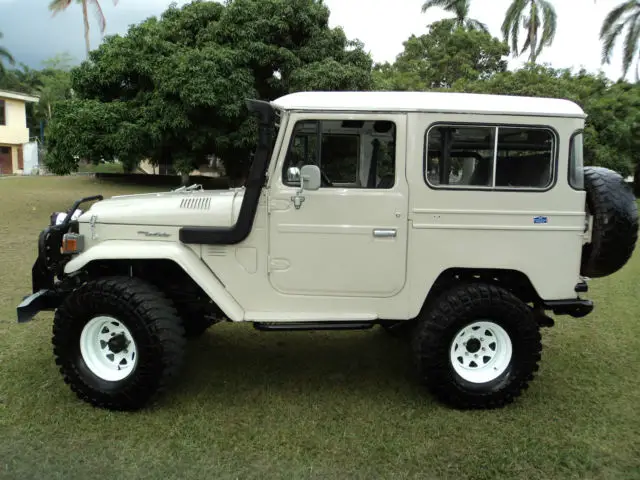 toyota land cruiser fj40 1977