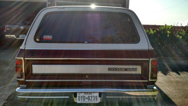 1988 dodge ramcharger le