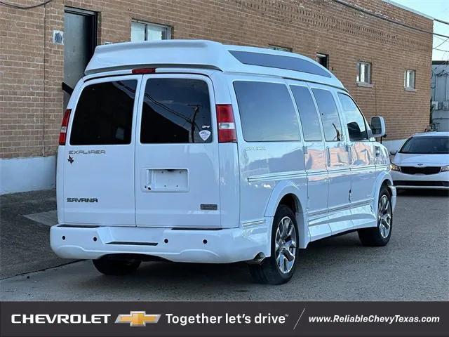 2022 gmc savana 2500 work van