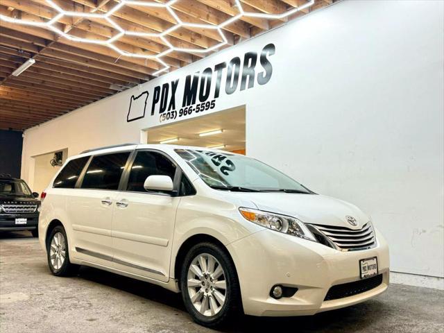 2012 toyota sienna limited