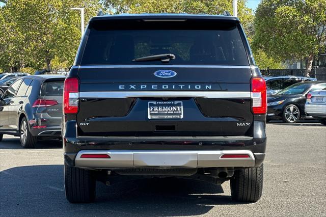 2022 ford expedition xlt max