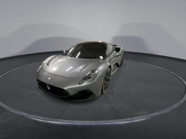 2022 maserati mc20 base