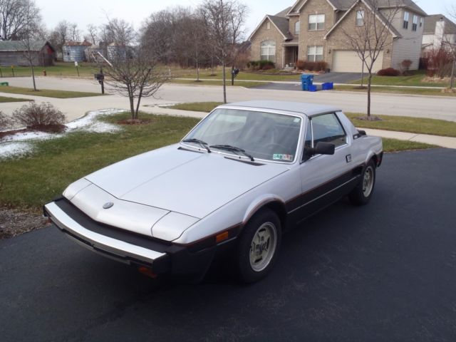 1983 fiat x-1/9