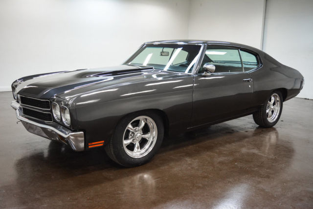 1970 chevrolet chevelle 6615 miles gray 350 chevrolet v8 turbo 350