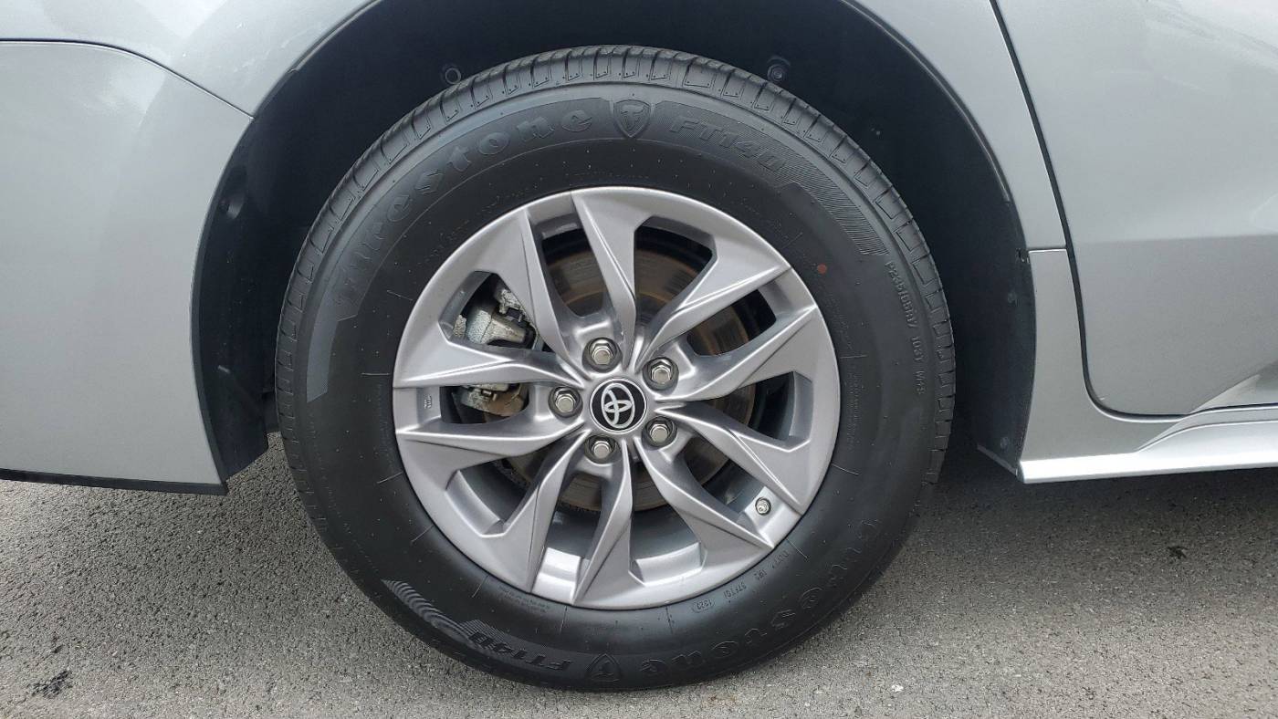 2023 toyota sienna