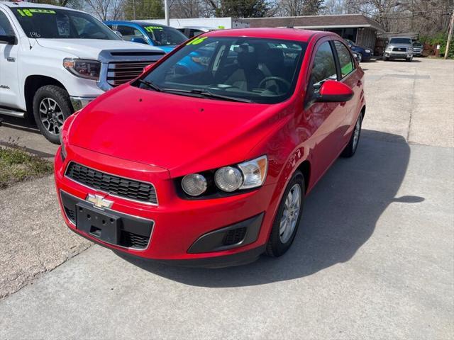 2016 chevrolet sonic lt