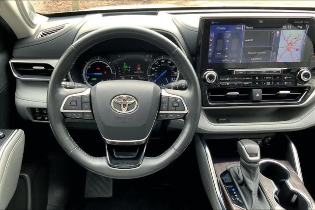 2021 toyota highlander hybrid platinum