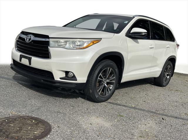 2016 toyota highlander xle