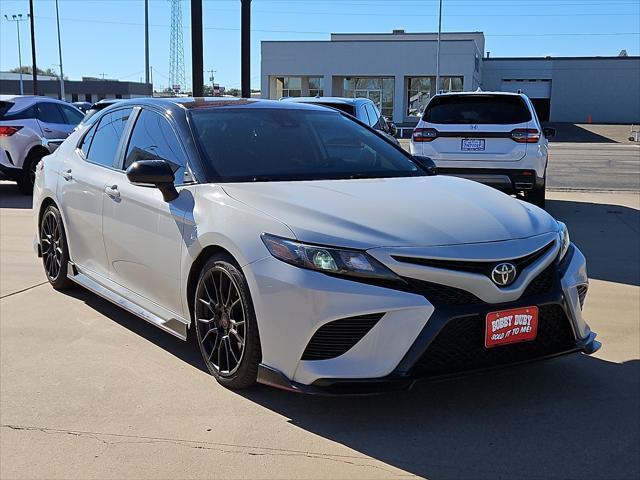 2021 toyota camry trd