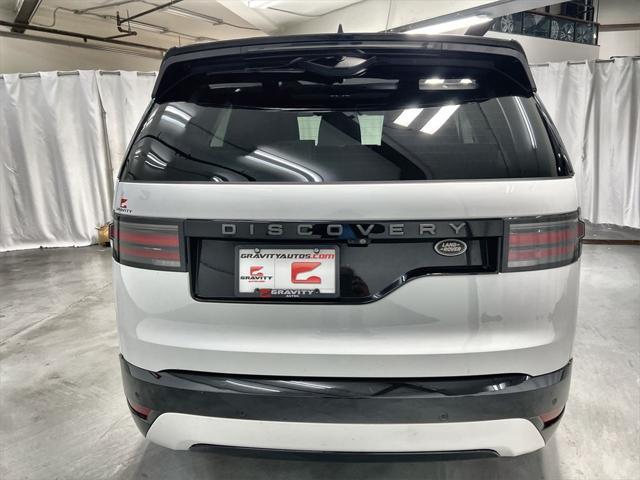 2022 land rover discovery p300 s r-dynamic