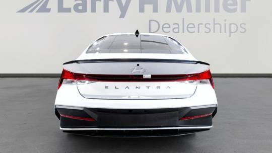 2025 Hyundai Elantra