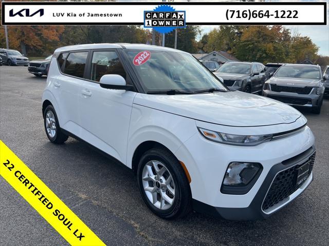 2022 kia soul lx