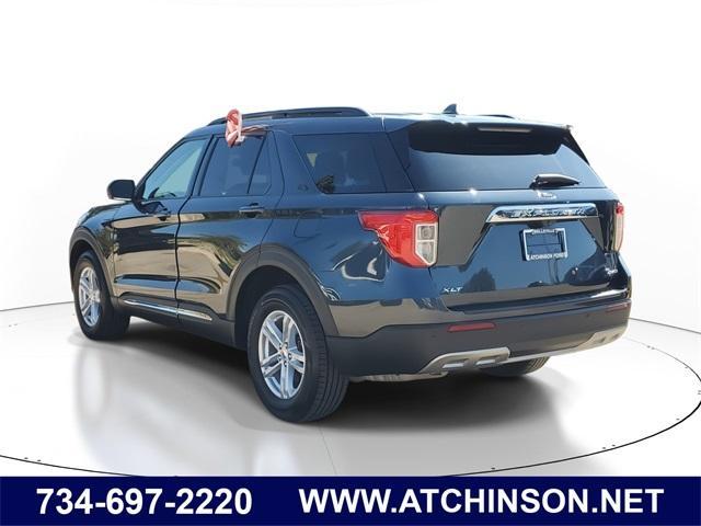 2022 ford explorer xlt