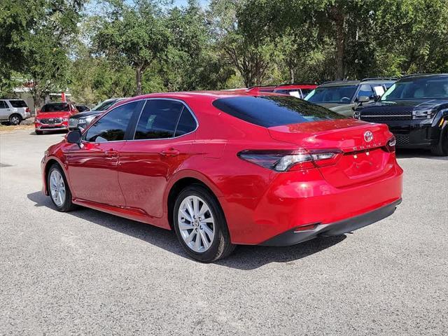 2024 toyota camry le